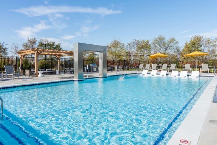 Louisville apartments for rent - image - Swimming Pool