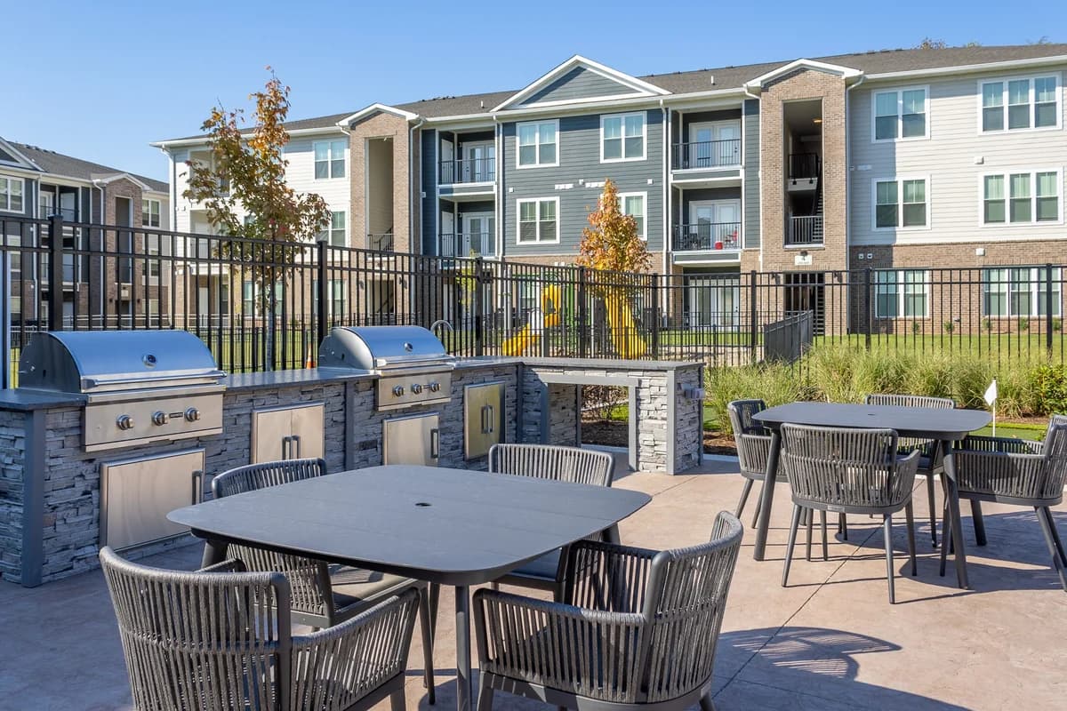 Louisville apartments for rent - image - Grilling Stations