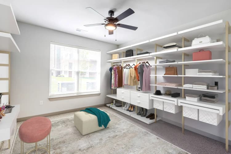 Louisville apartments for rent - image - Large Walk-In Closets