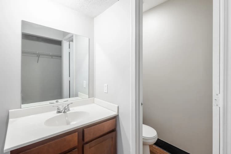 Louisville apartments for rent - image - 2 br large
