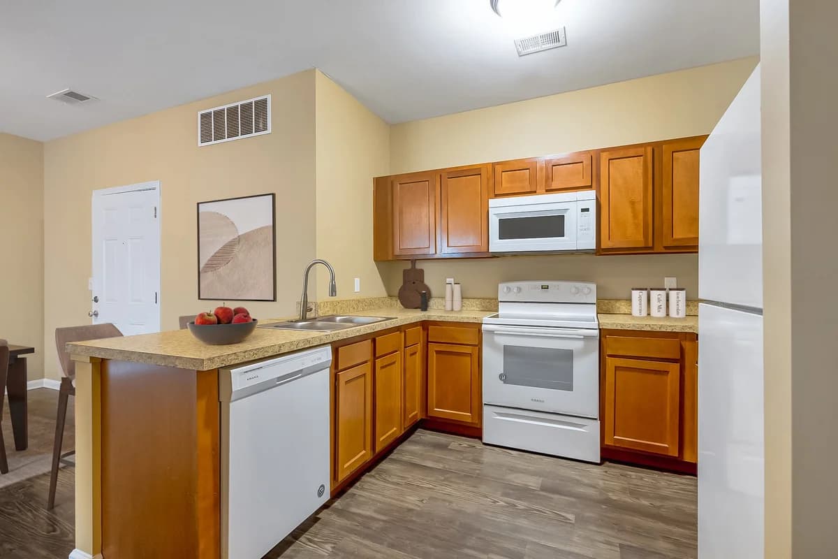 Louisville apartments for rent - Property image - Montgomery Apartments - 2
