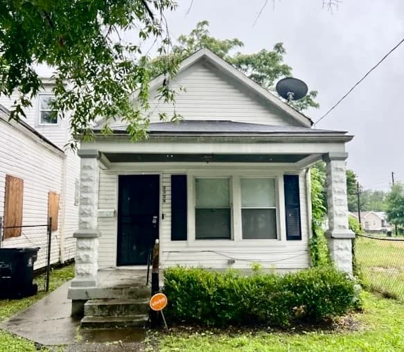 Louisville apartments for rent - Property image - 2328 Magazine St. - 2