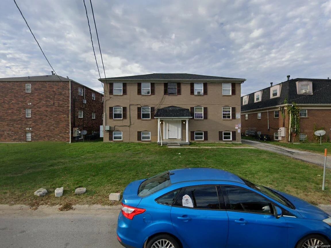 Louisville apartments for rent - Property image - 3117 Fordhaven Rd - 1