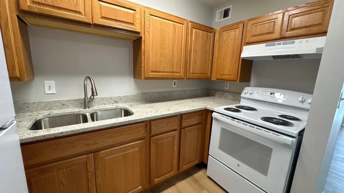 Louisville apartments for rent - Property image - 4101 Blue Lick Court - 2