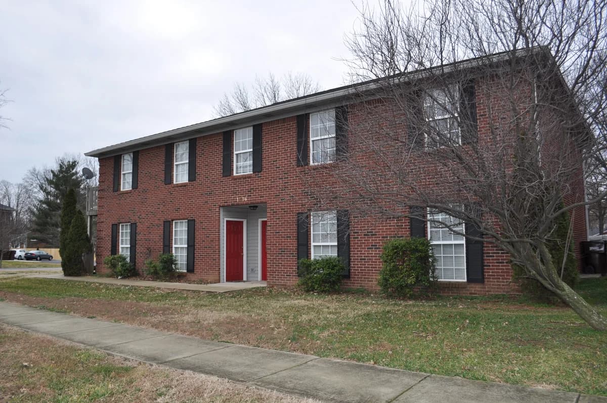 Louisville apartments for rent - Property image - 1116 Herr Lane - 1
