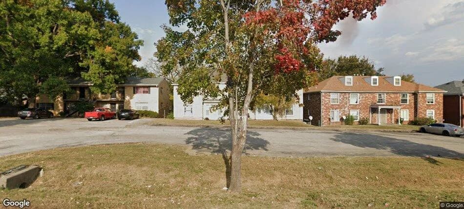 Louisville apartments for rent - Property image - 3435 Newburg Rd - 1