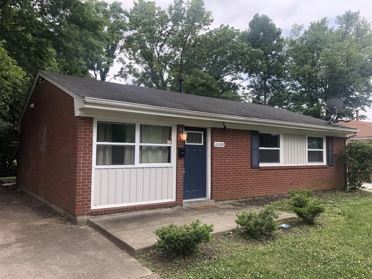 Louisville apartments for rent - Property image - 6500 Mercury Drive - 2