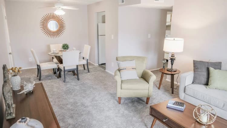 Louisville apartments for rent - image - Living Room